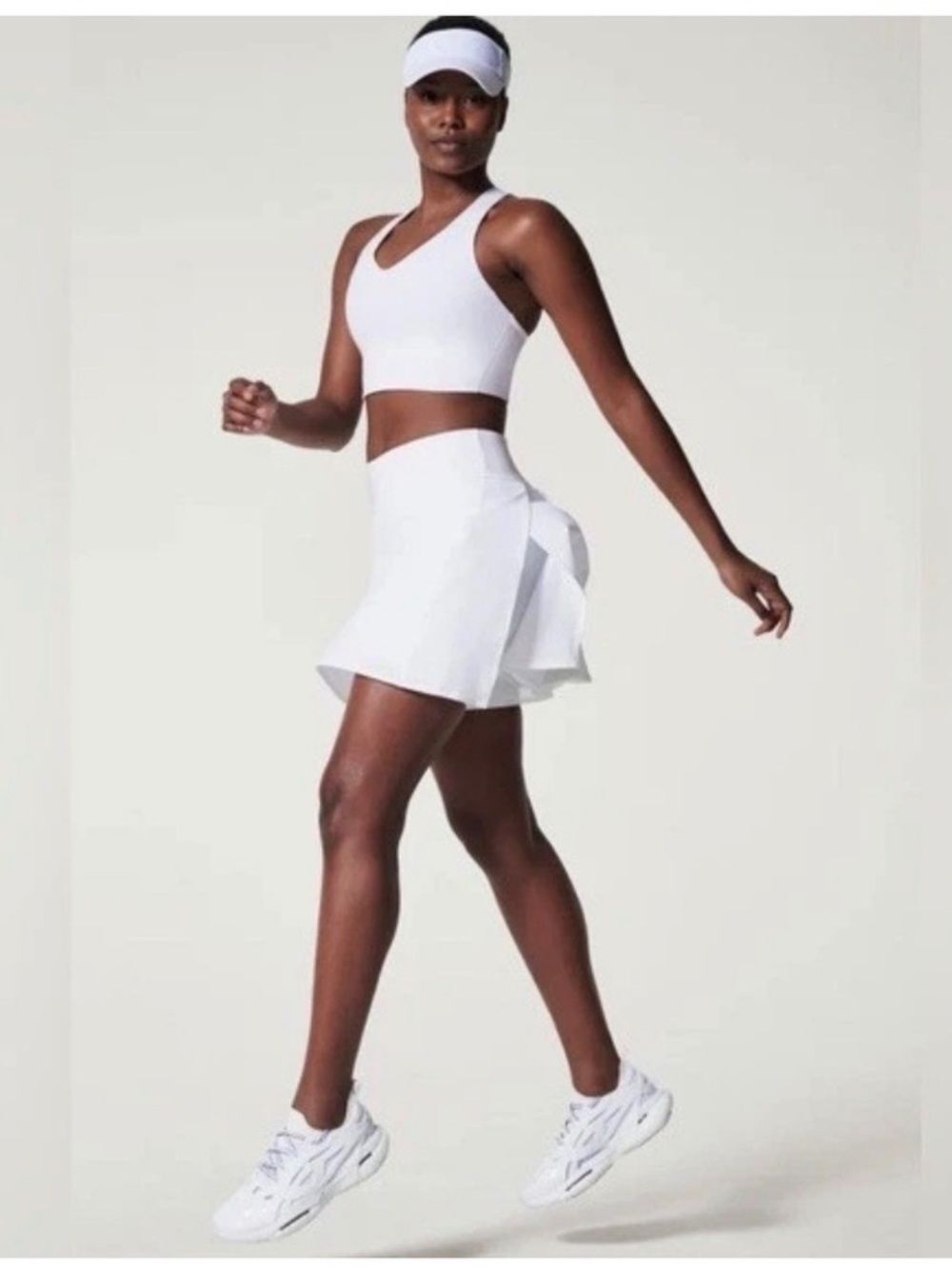 Spanx Get Moving Skort 17” Skirt 50272R White Compression Sz Small Active Tennis